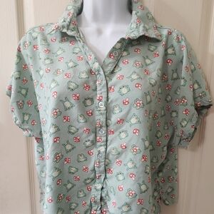 Cute Frog Print Button-Up Shirt